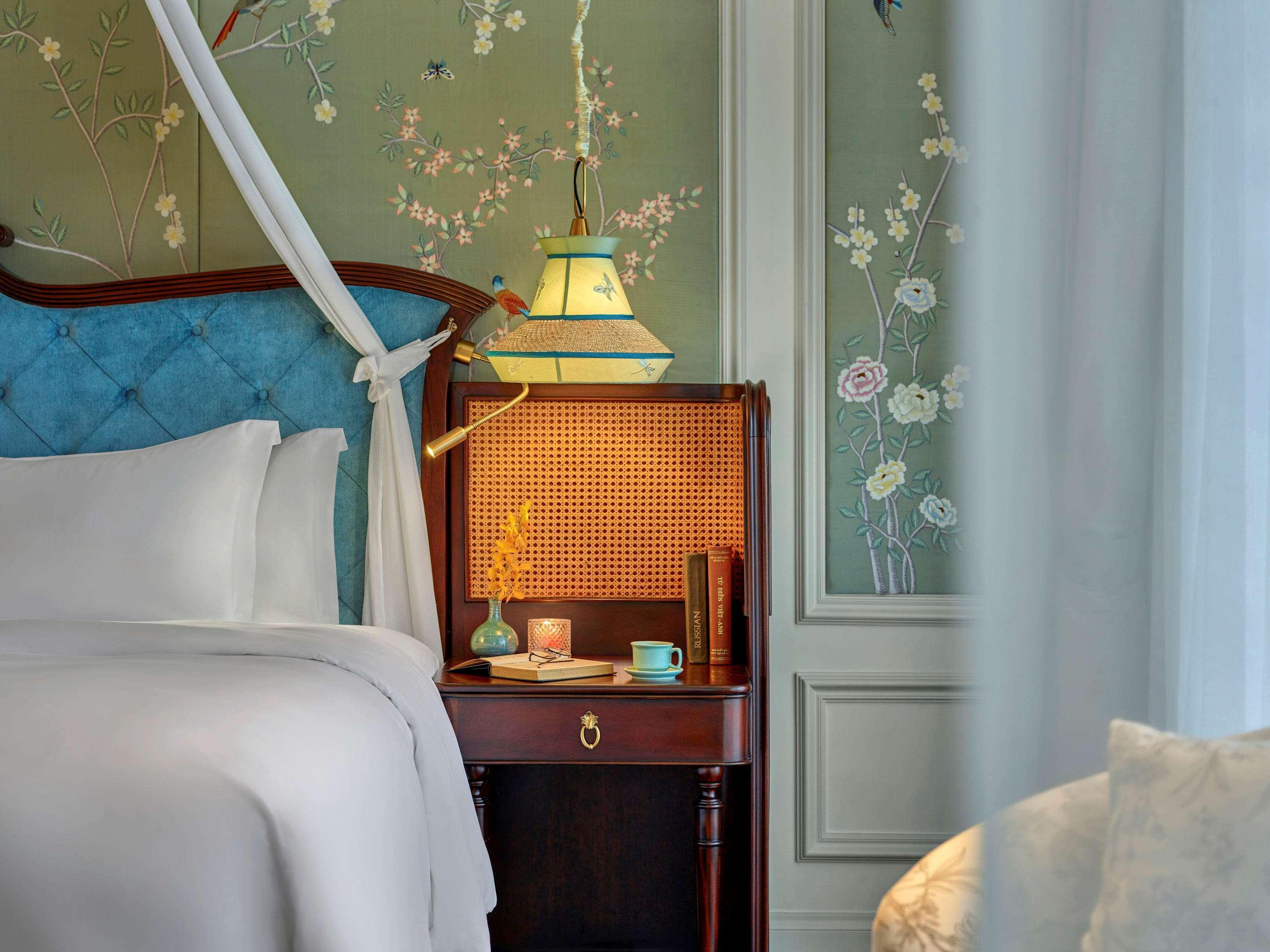 Hotel Perle D'Orient Cat Ba - Mgallery Chan Chau Exteriér fotografie A bedroom at the Mandarin Oriental, Bangkok